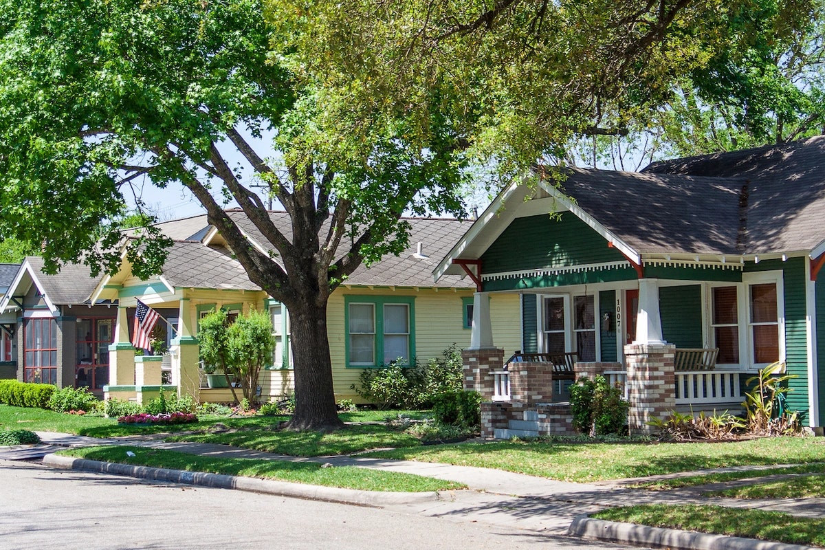 houses-in-texas.webp