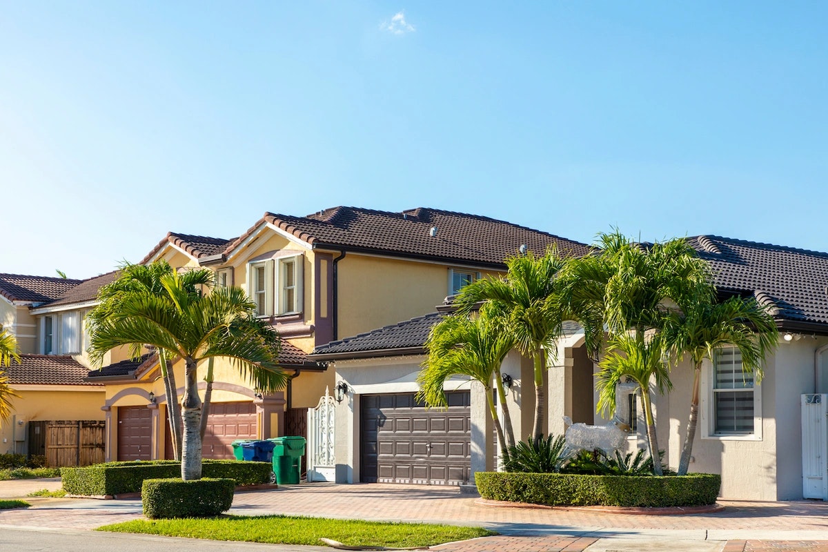 miami-houses.webp